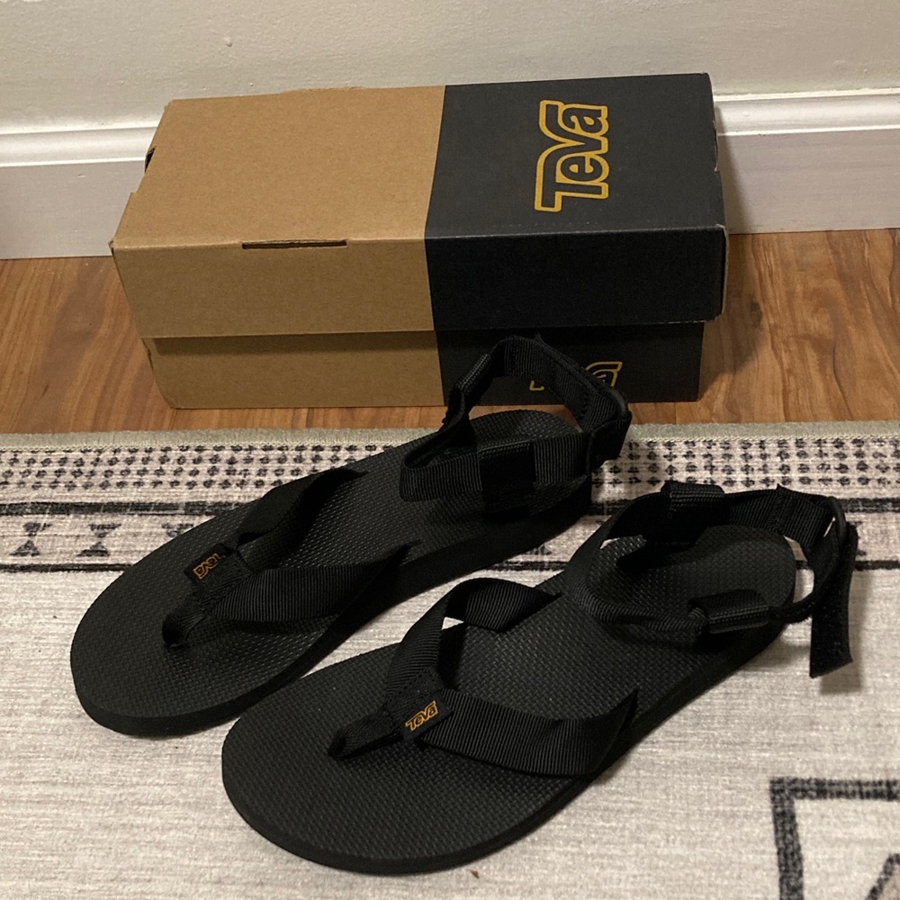 Teva Black Strap Sandals New 8